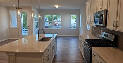 904 Kinsey Aly in Charlotte, NC - Building Photo - Building Photo