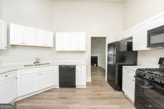 1407 Bridgewater Branch in Stone Mountain, GA - Building Photo - Building Photo