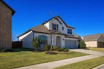 3517 Iron Horse Dr in Little Elm, TX - Building Photo - Building Photo