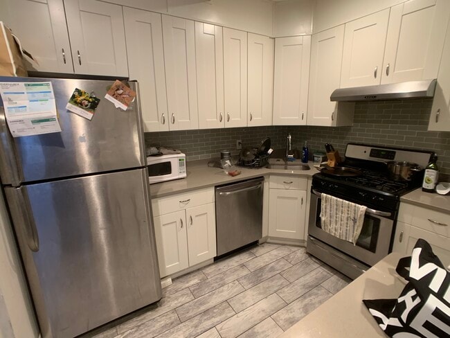 78 Linden St, Unit 1, Unit 1