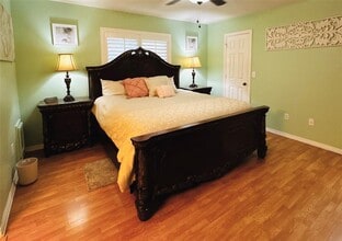 423 Bluebird Ln in Pasadena, TX - Building Photo - Building Photo