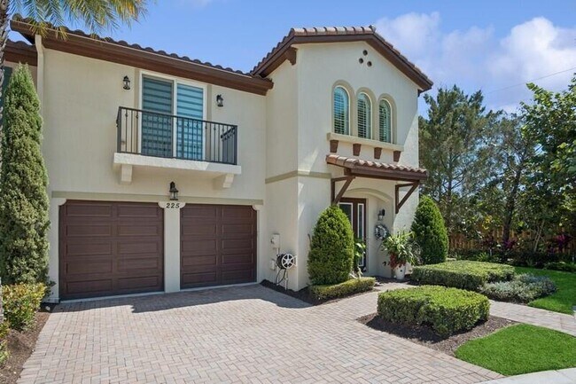 225 Diamante Way in Jupiter, FL - Building Photo - Building Photo