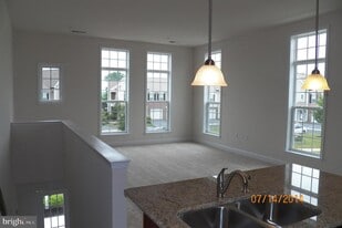 782 Fawn Ln in Hummelstown, PA - Building Photo