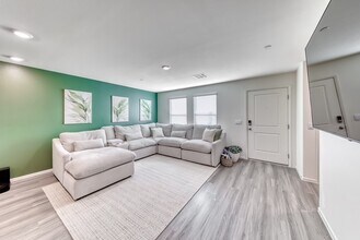 1601 Dom River Dr in North Las Vegas, NV - Building Photo - Building Photo