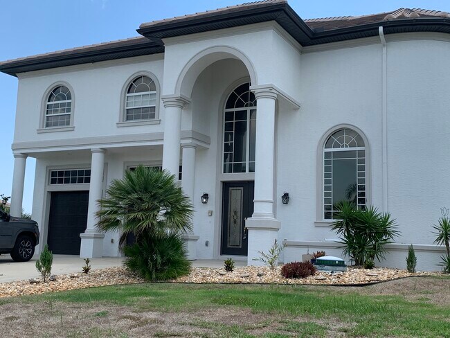 17 Mahoe Dr S in Palm Coast, FL - Building Photo - Building Photo