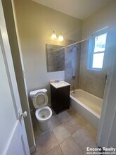 38 Hemenway St, Unit 55 in Boston, MA - Building Photo - Building Photo