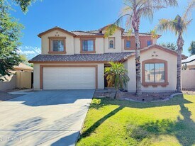 3363 E Flamingo Ct in Gilbert, AZ - Building Photo