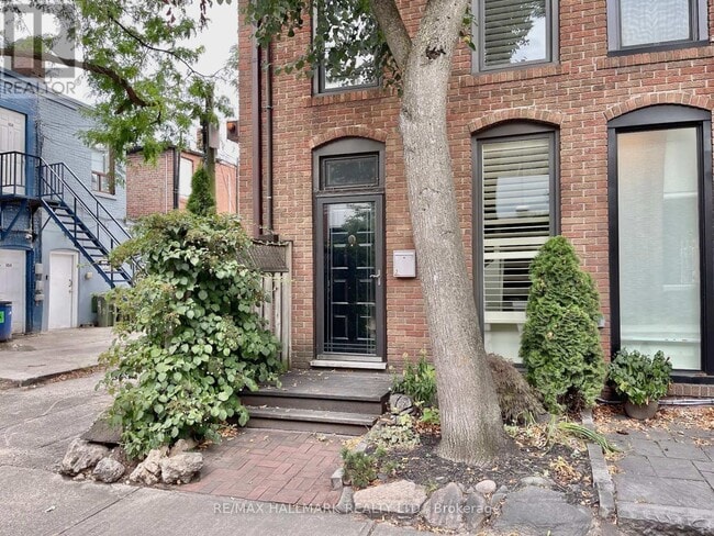property at 2 Verral Ave