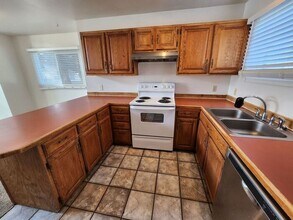 1140 Magic Lamp Way in Monument, CO - Foto de edificio - Building Photo