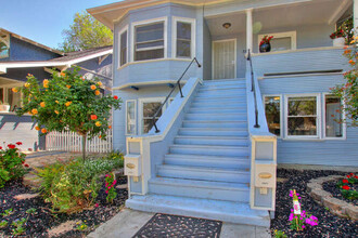 2204 P St in Sacramento, CA - Building Photo - Building Photo