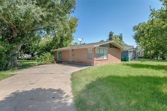 2024 Bogatto St in La Marque, TX - Building Photo - Building Photo