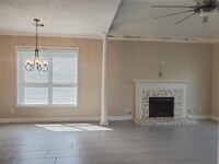 2928 Julie Ann Dr in Pearland, TX - Foto de edificio - Building Photo