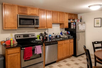 28-43 E 18th Ave in Columbus, OH - Building Photo - Building Photo