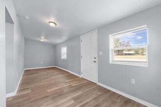 515 S Charleston Ave in Fort Meade, FL - Building Photo - Building Photo