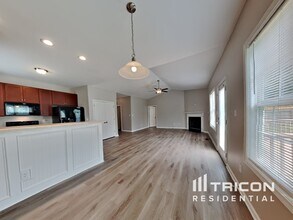 327 Kandypoo Dr in Four Oaks, NC - Building Photo - Building Photo