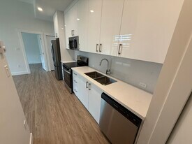 6320 Sentinal Dr in Nanaimo, BC - Building Photo