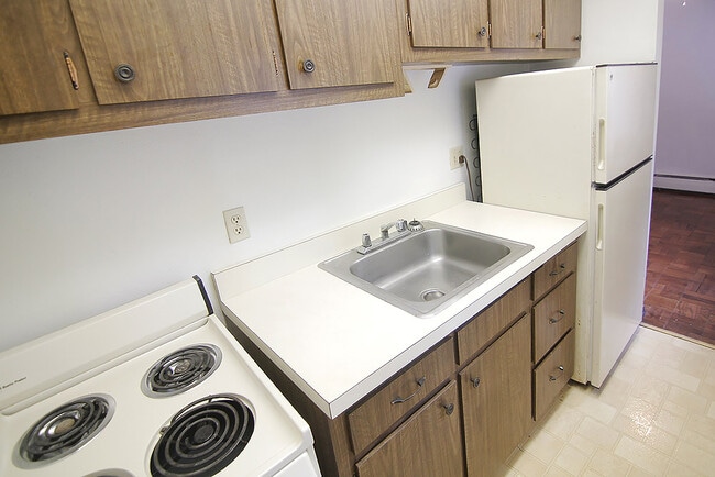 1230 End E Ave, Unit 2 in Pittsburgh, PA - Foto de edificio - Building Photo