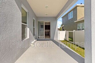 7608 S West Shore Blvd in Tampa, FL - Building Photo - Building Photo