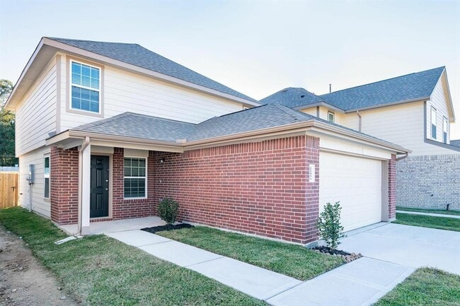 22436 Clear Castle Dr in Porter, TX - Building Photo - Building Photo