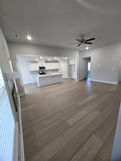 480 S Benchmark Ln in Fayetteville, AR - Foto de edificio - Building Photo