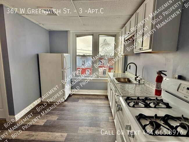 367 W Greenwich St in Reading, PA - Foto de edificio - Building Photo