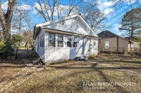 1315 8th Ave SE in Decatur, AL - Foto de edificio - Building Photo