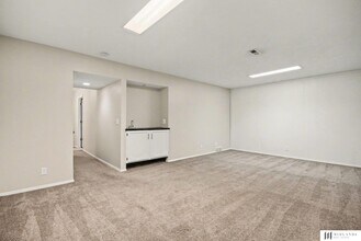 1009 Willow Ave in Bellevue, NE - Building Photo - Building Photo