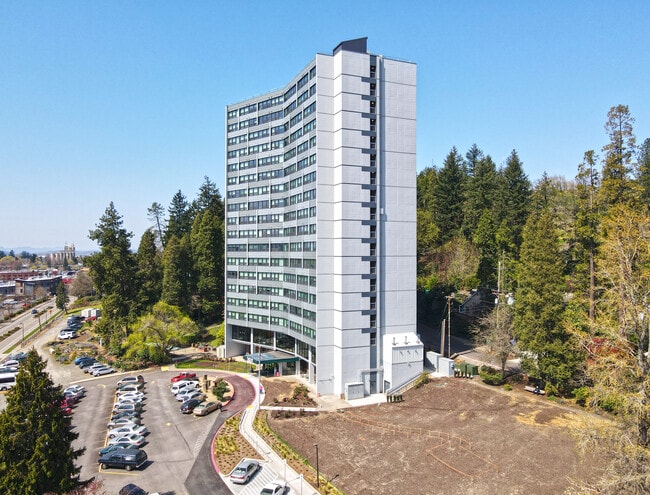 Ya-Po-Ah Terrace in Eugene, OR - Foto de edificio - Building Photo