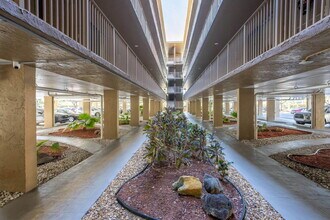 8030 Hampton Blvd in North Lauderdale, FL - Building Photo - Building Photo