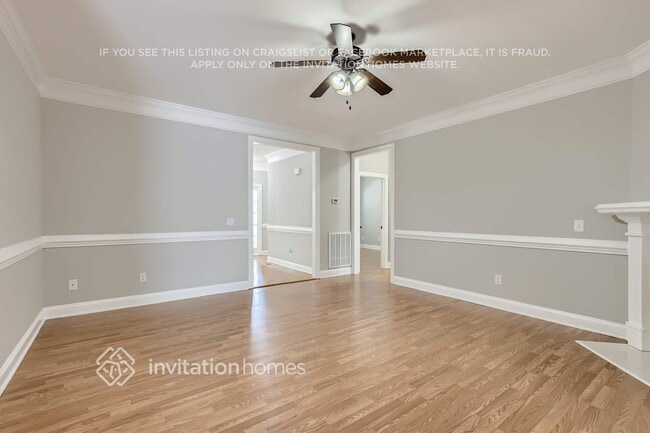 163 Fountain Dr in Clayton, NC - Foto de edificio - Building Photo