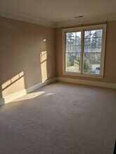 223 Waterford Lake Dr, Unit West Cary Condo in Cary, NC - Building Photo - Building Photo