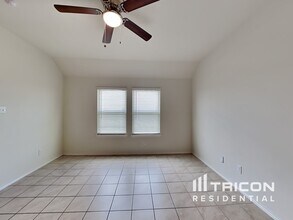 2115 Leona St in Forney, TX - Building Photo - Building Photo