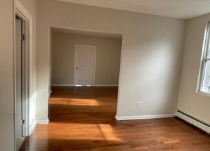 75 Putnam St in Boston, MA - Building Photo - Building Photo