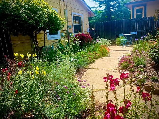 property at 844 Taber Ave