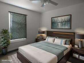 9 W Eads Ave in Orange, TX - Foto de edificio - Building Photo