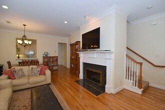 6841 Staffordshire Blvd in Houston, TX - Building Photo - Building Photo