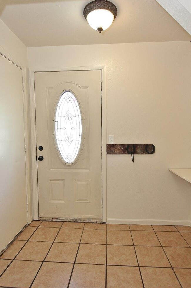 816 S Wardwell Ave in Emmett, ID - Building Photo - Building Photo