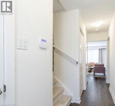 1444 Upper Ottawa St in Hamilton, ON - Building Photo