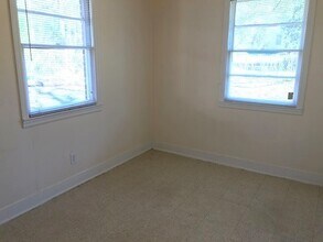 820-822 S Bonham Rd in Columbia, SC - Building Photo - Building Photo