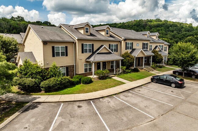Hickory Ridge Apartments in Whites Creek, TN - Building Photo - Primary Photo