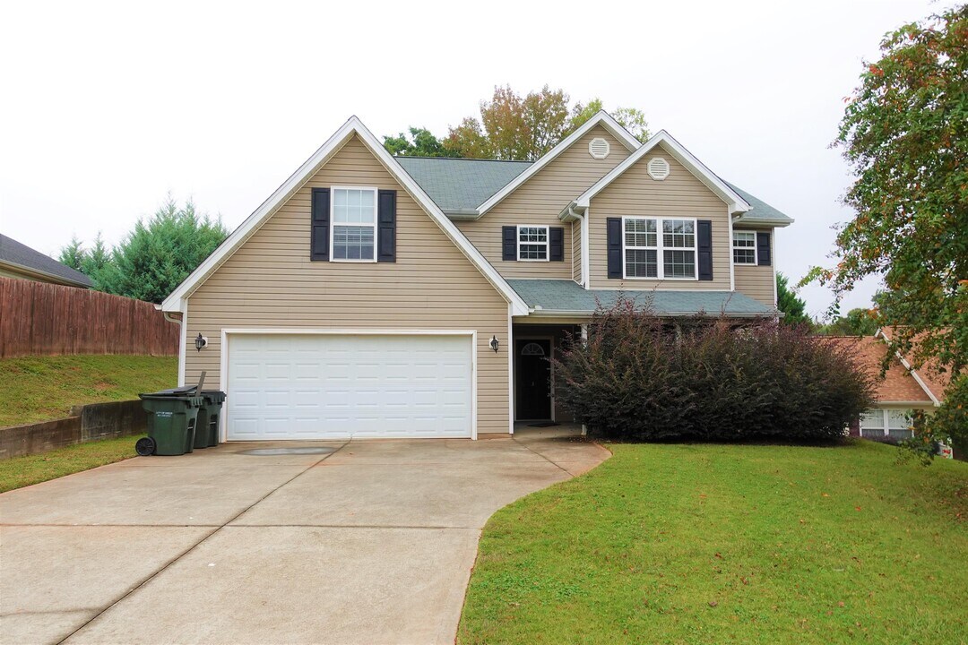 3 Tale Ct in Greer, SC - Building Photo