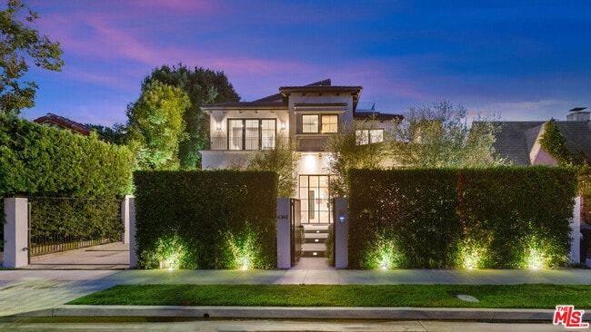6360 Drexel Ave in Los Angeles, CA - Foto de edificio - Building Photo