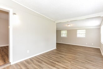 3045 W 15th St in Jacksonville, FL - Building Photo - Building Photo