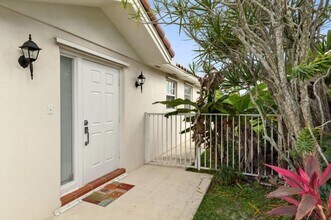 7756 Nile River Rd in West Palm Beach, FL - Building Photo - Building Photo