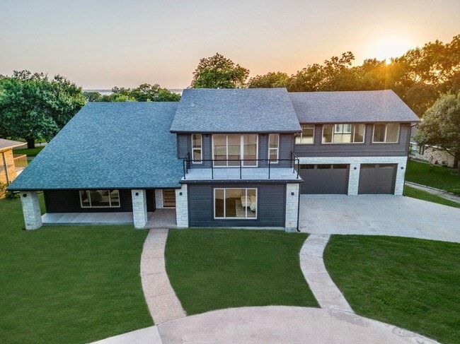 property at 1408 S Alamo Rd