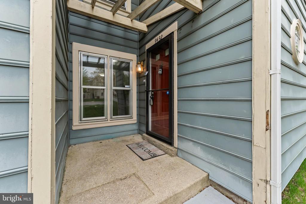 9432 Trevino Terrace in Laurel, MD - Building Photo