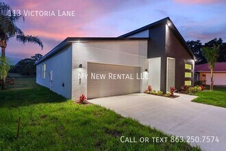 113 Victoria Ln in Haines City, FL - Foto de edificio - Building Photo