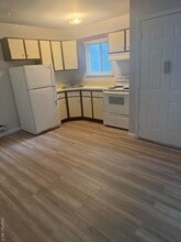 1-72-72 Parkcenter Dr in Deer Park, NY - Building Photo - Building Photo