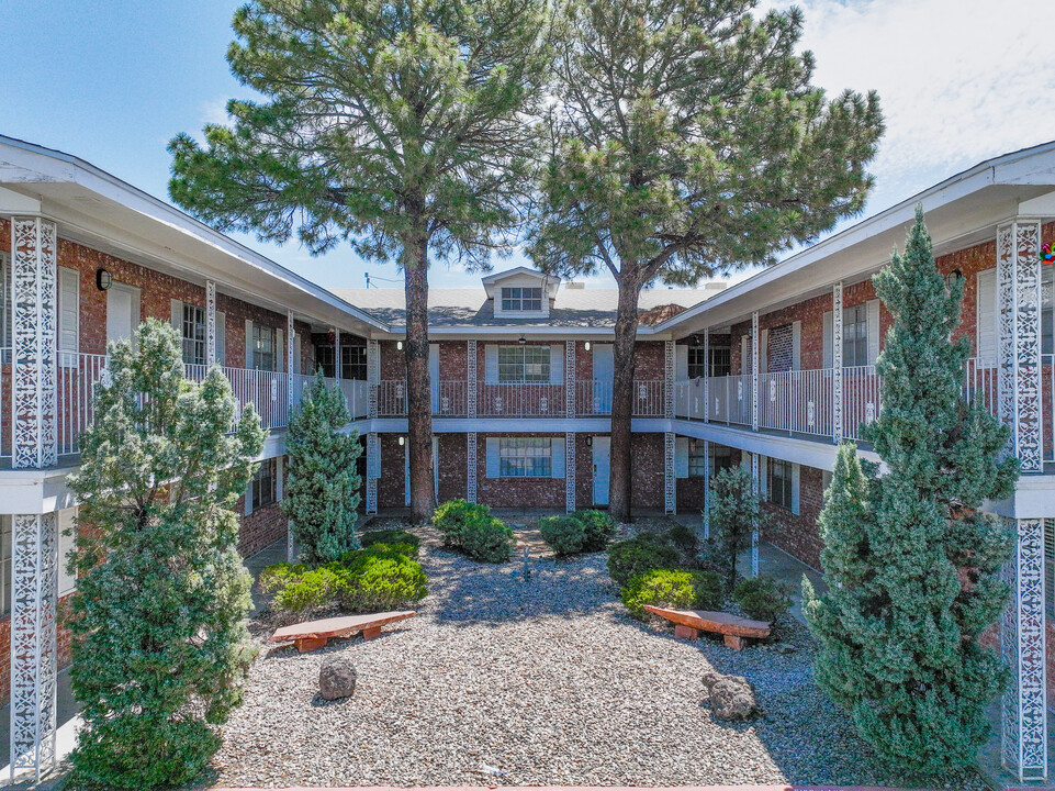 Pine Lane Apartments in Albuquerque, NM - Foto de edificio