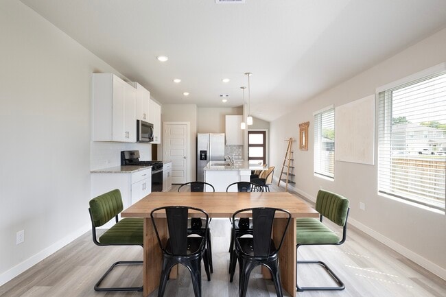 5638 Madden Ln in Houston, TX - Building Photo - Building Photo